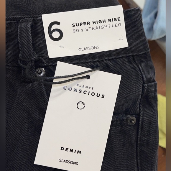 NWT Glassons 90s Straight Leg Jeans - Picture 8 of 10